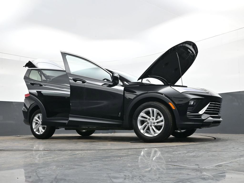 Used 2025 Buick Envista Preferred w/ Advanced Safety Package image 44