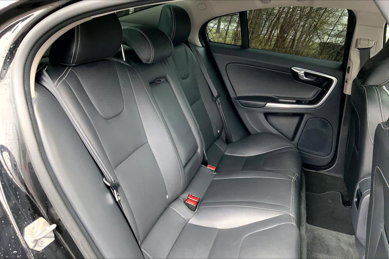 Used 2018 Volvo S60 T5 Dynamic w/ Vision Package AWD/4WD image 20