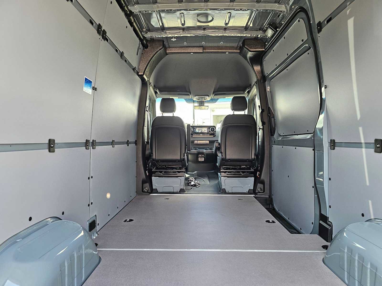 New 2026 Mercedes-Benz Sprinter 2500 image 18