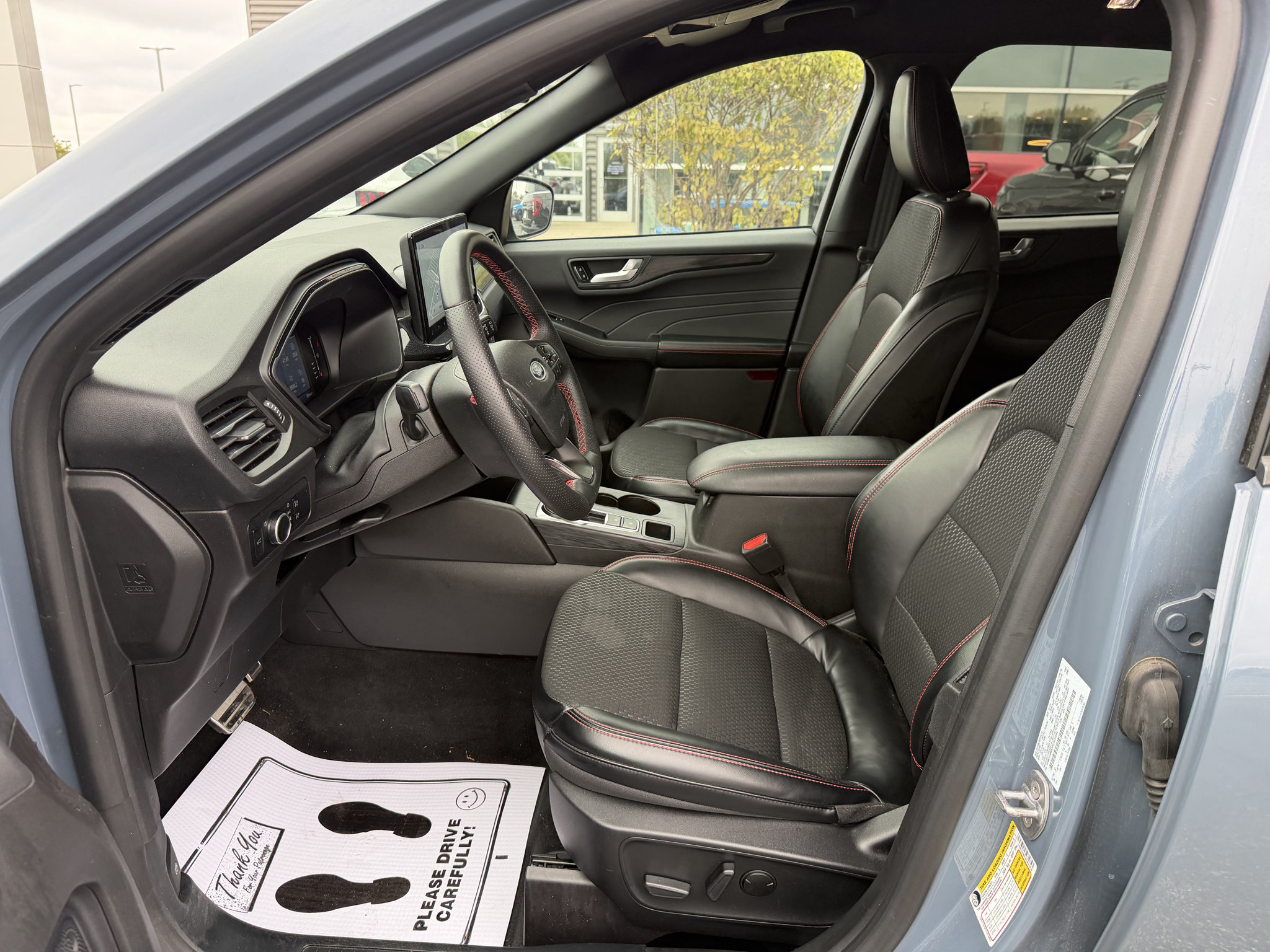 Used 2024 Ford Escape ST-Line w/ Tech Pack #1 AWD/4WD image 14