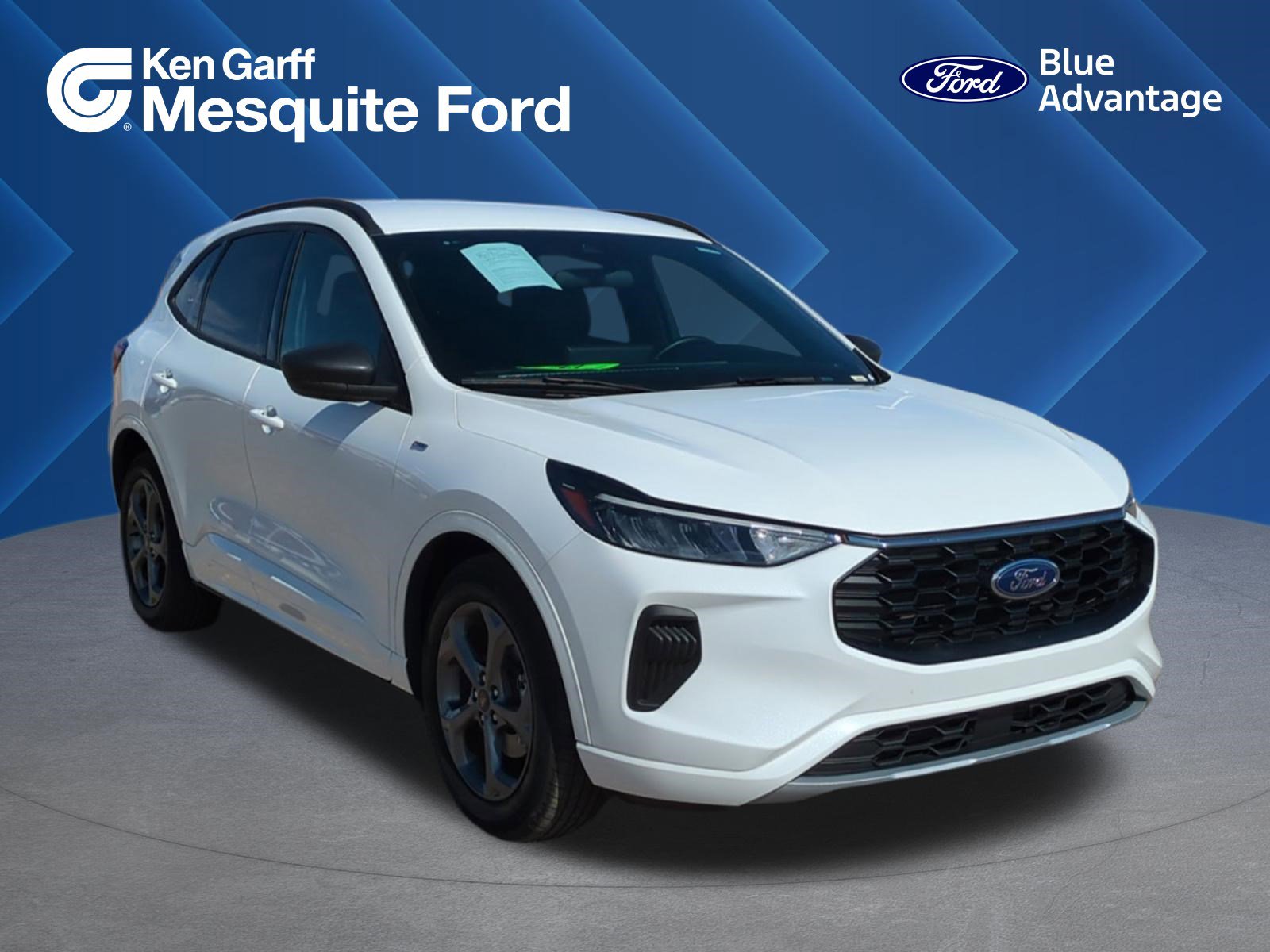 Used 2023 Ford Escape ST-Line w/ Tech Pack #1 FWD image 1