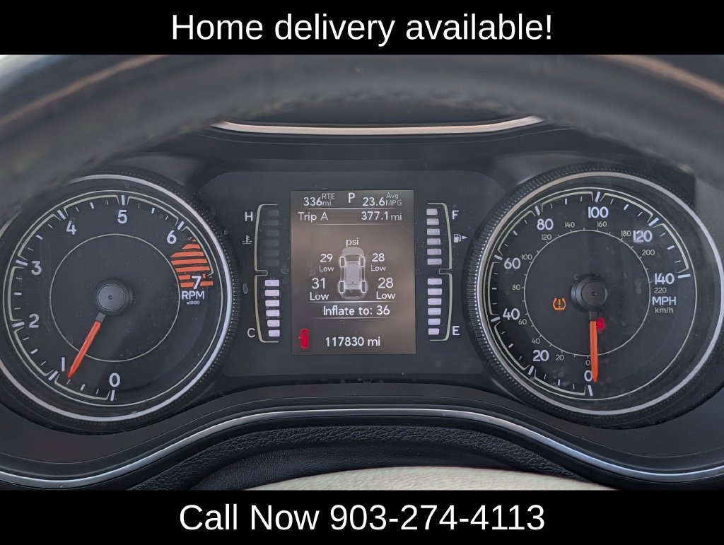 Used 2019 Jeep Cherokee Latitude w/ Cold Weather Group FWD image 23