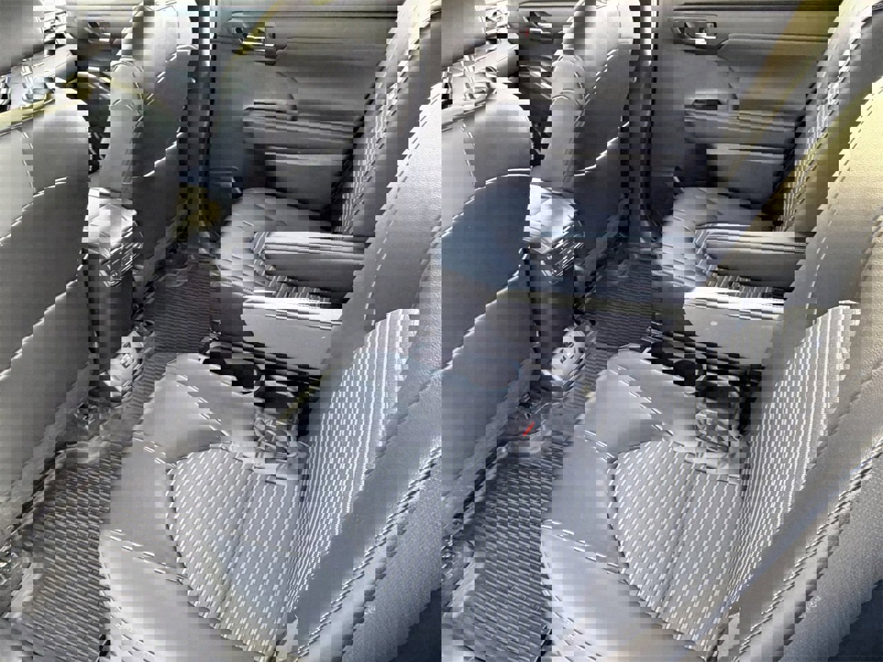 Used 2023 Toyota Highlander XSE image 16