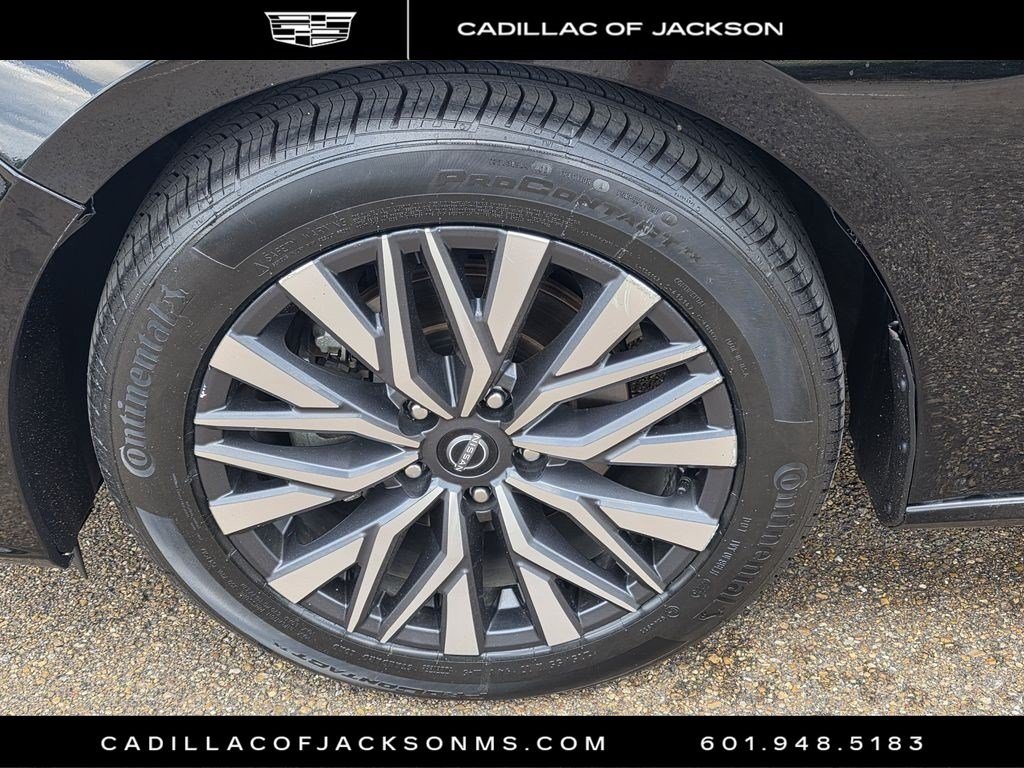 Used 2025 Nissan Altima 2.5 SV FWD image 30