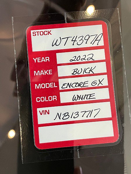 Used 2022 Buick Encore GX Essence w/ Advanced Technology Package AWD/4WD image 32
