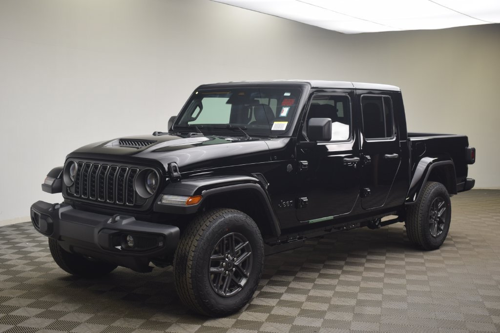 New 2026 Jeep Gladiator Sport AWD/4WD image 15