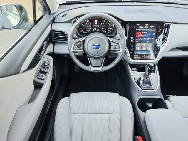 Used 2025 Subaru Legacy Premium AWD/4WD image 7