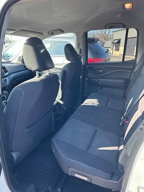 Used 2018 Honda Ridgeline Sport image 15