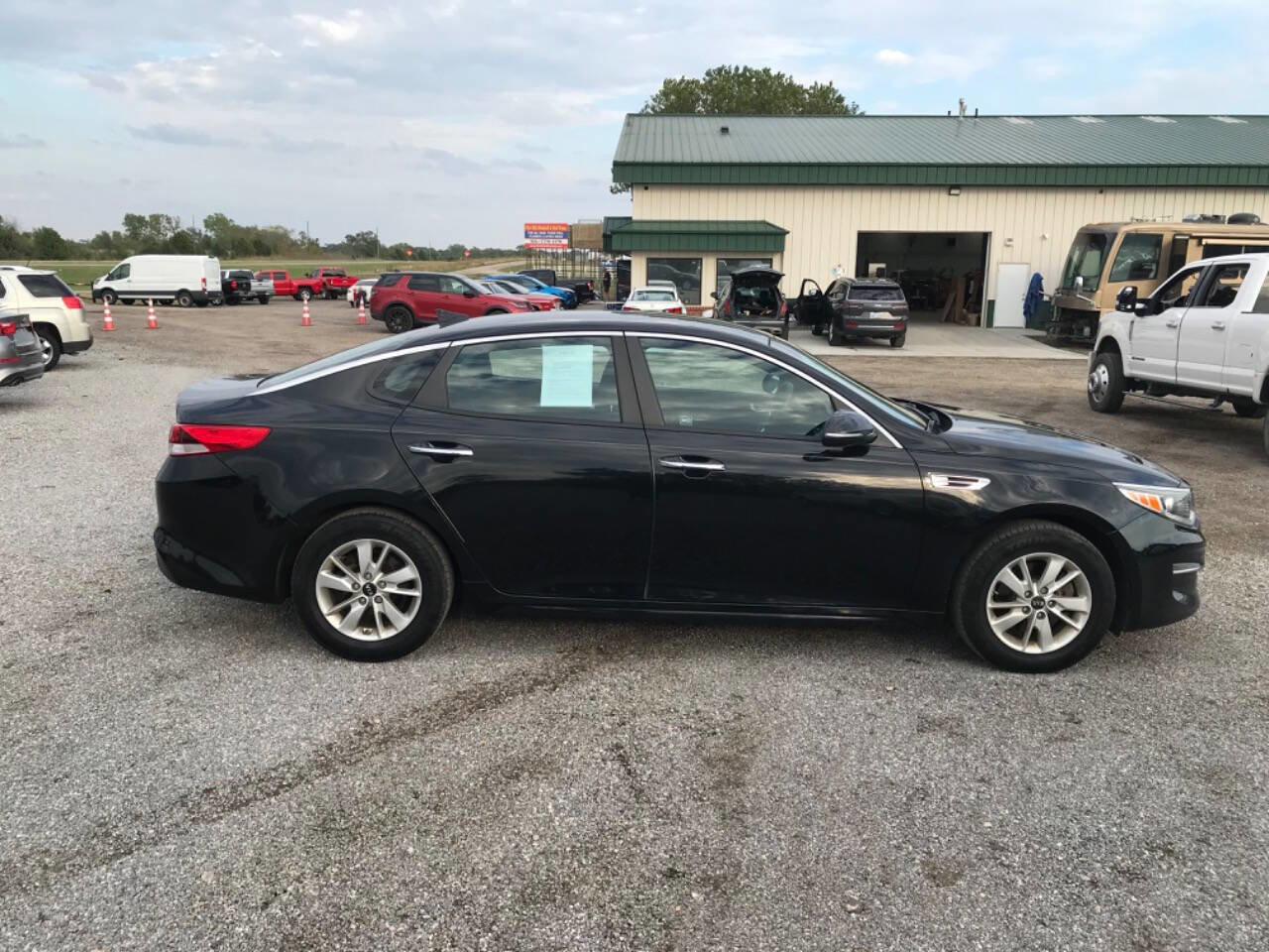 Used 2016 Kia Optima LX image 4