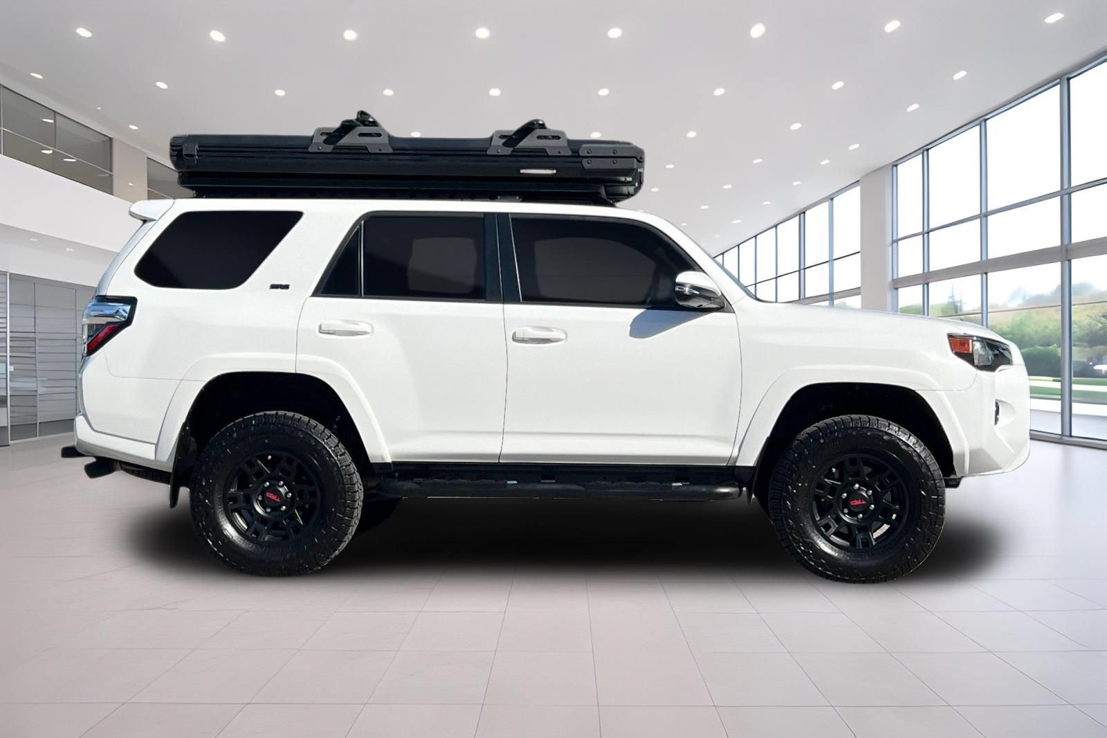 Used 2023 Toyota 4Runner SR5 Premium w/ Moonroof Package AWD/4WD image 3