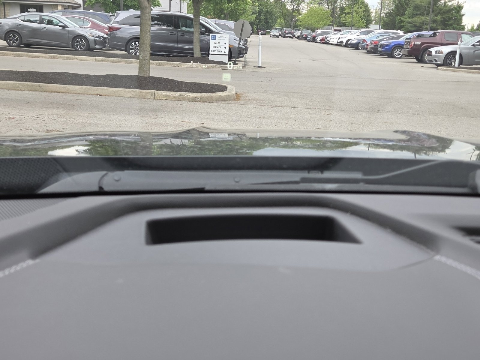 Used 2022 Buick Envision Avenir w/ Technology Package II AWD/4WD image 35