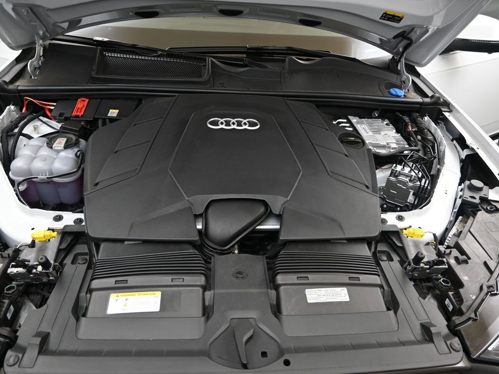 Used 2025 Audi Q7 3.0T Premium Plus w/ Premium Plus Package image 10