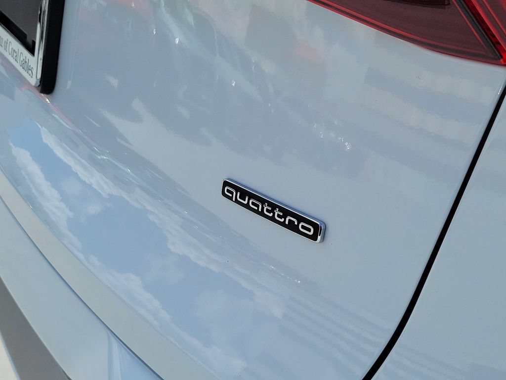 Used 2025 Audi Q5 Premium Plus w/ Premium Plus AWD/4WD image 8