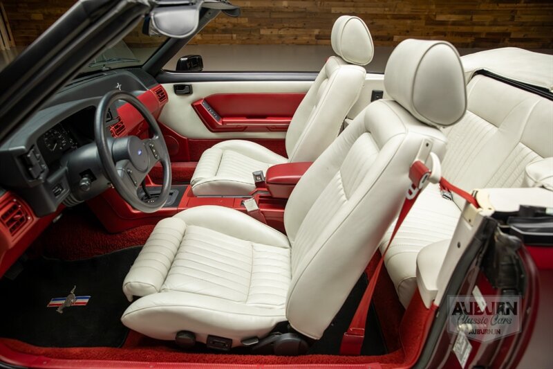 Used 1989 Ford Mustang GT RWD image 17