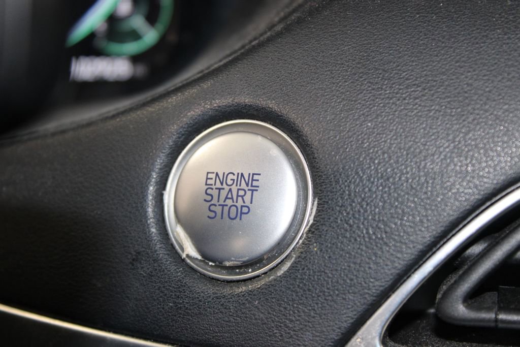 Used 2021 Hyundai Palisade Limited w/ Cargo Package image 24