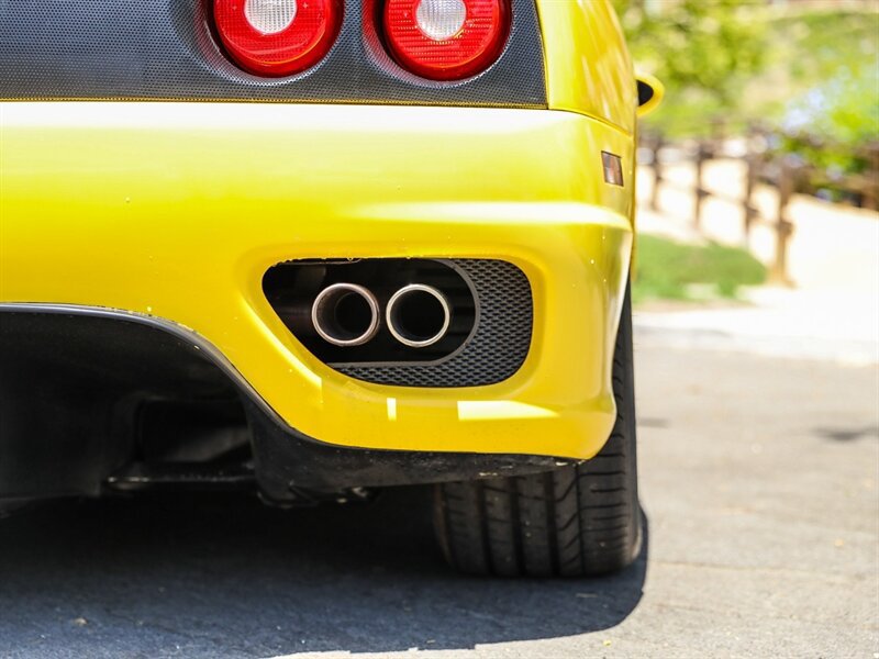 Used 2001 Ferrari 360 Spider RWD image 19