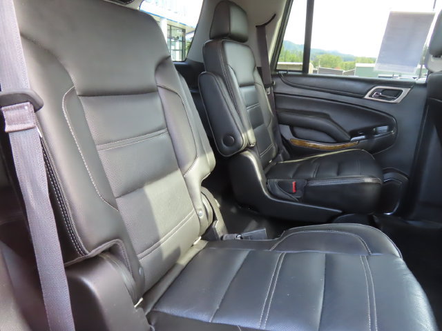 Used 2017 GMC Yukon Denali w/ Open Road Package AWD/4WD image 48