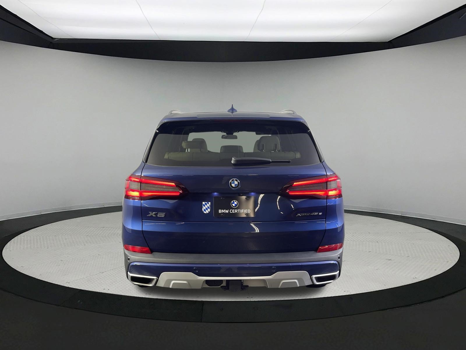 Certified 2022 BMW X5 xDrive45e w/ Premium Package AWD/4WD image 6