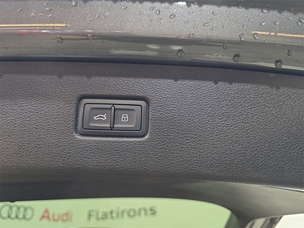 New 2025 Audi Q7 2.0T Premium Plus image 13