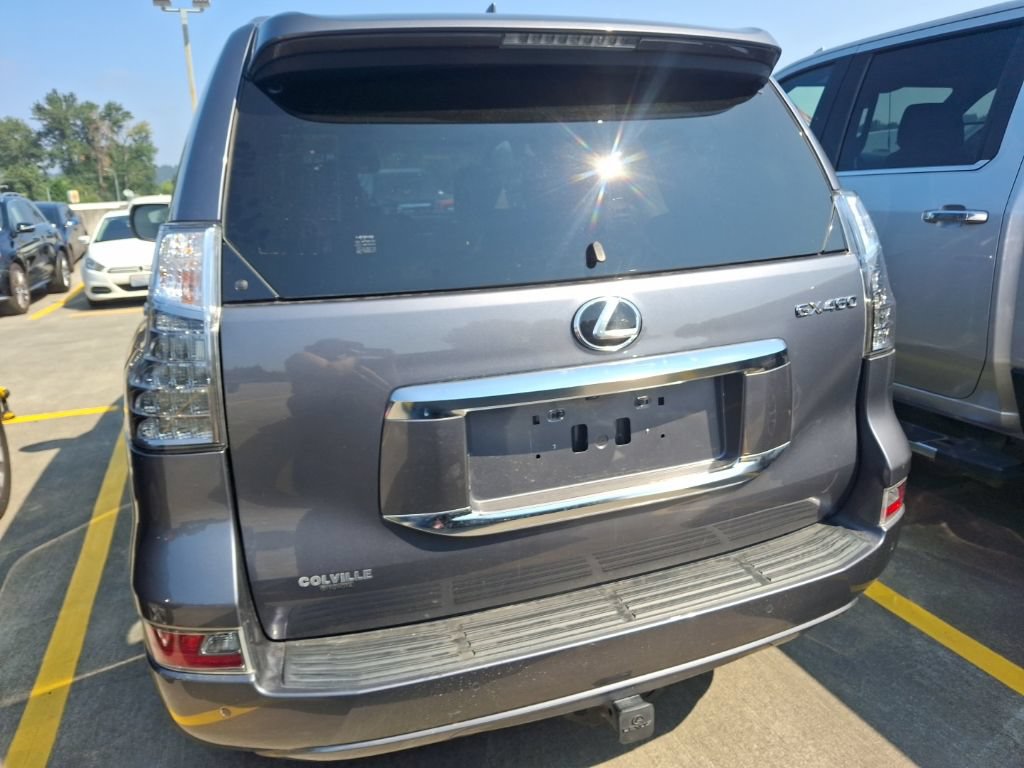 Used 2023 Lexus GX 460 Premium AWD/4WD image 9