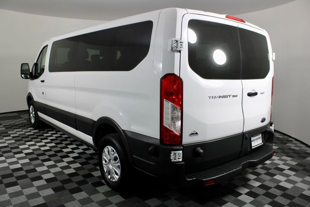 Used 2016 Ford Transit 350 XLT RWD image 5