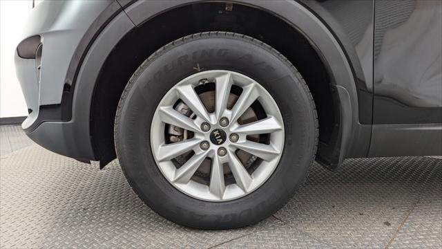 Used 2019 Kia Sorento L image 30