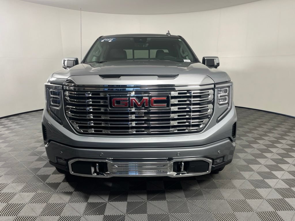 Certified 2025 GMC Sierra 1500 Denali w/ Denali Reserve Package AWD/4WD image 16