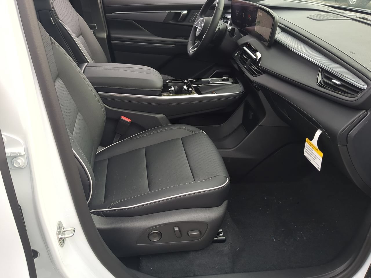 New 2026 Buick Enclave Sport Touring w/ Super Cruise Package FWD image 29