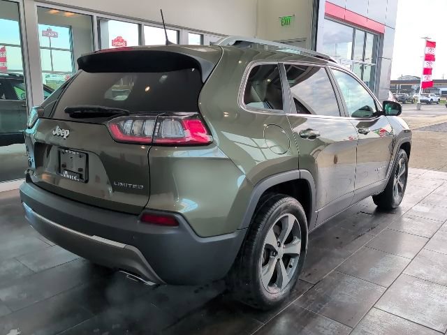 Used 2019 Jeep Cherokee Limited image 7