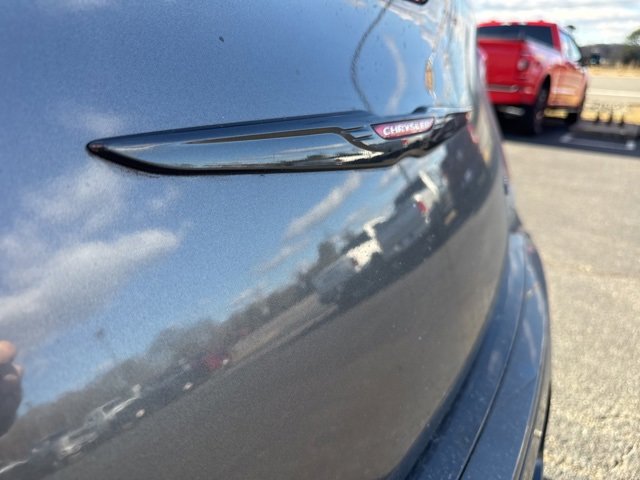 Used 2023 Chrysler 300 S image 9