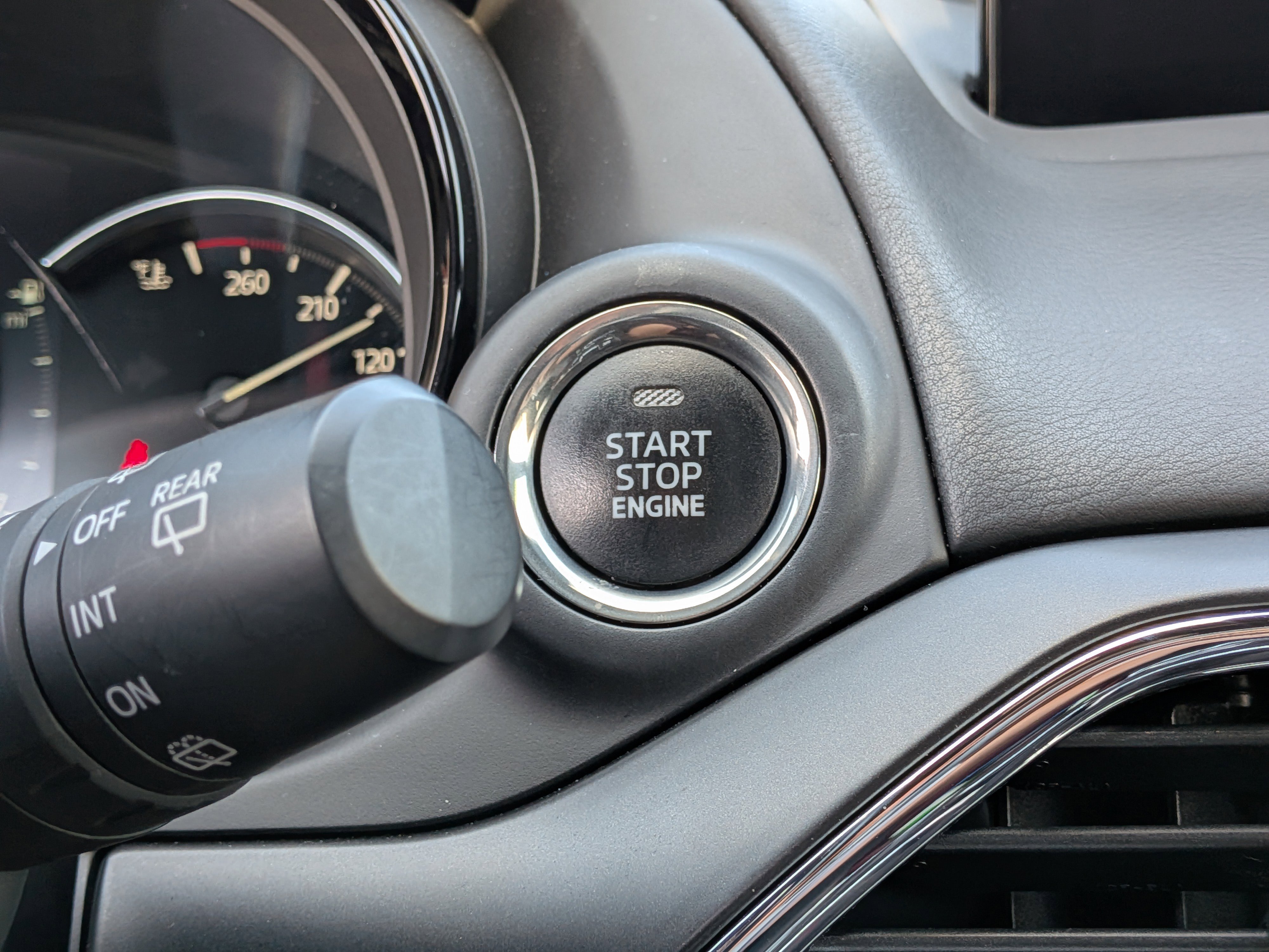 Certified 2023 MAZDA CX-9 Carbon Edition image 31