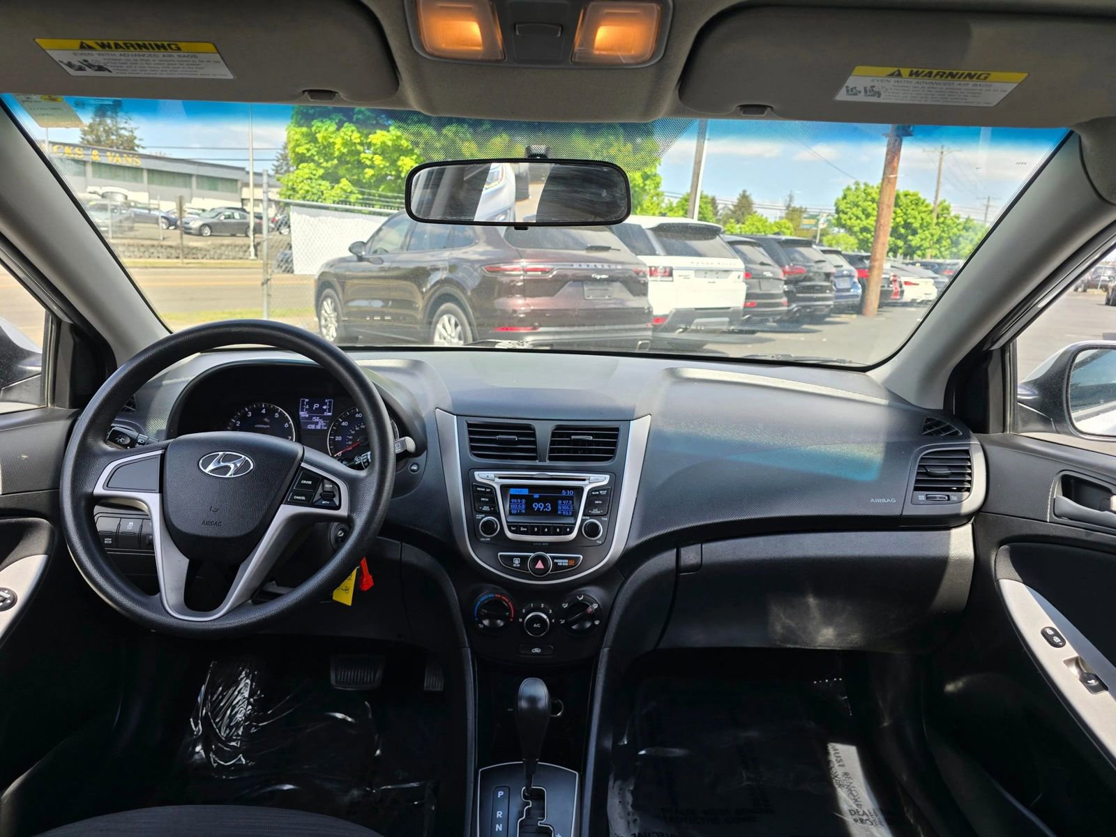 Used 2017 Hyundai Accent SE FWD image 12