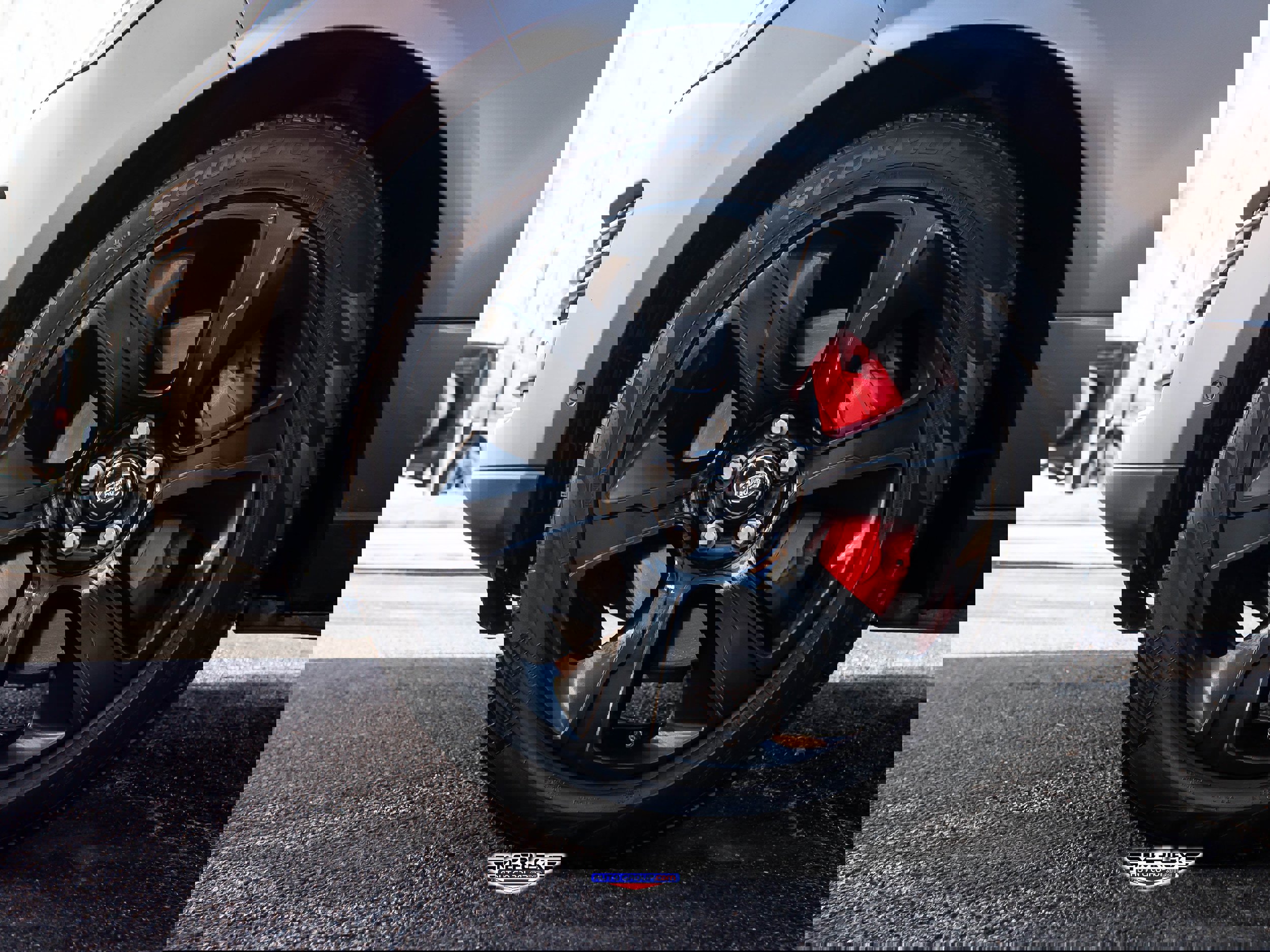 Used 2020 Land Rover Range Rover Long Wheelbase HSE image 10