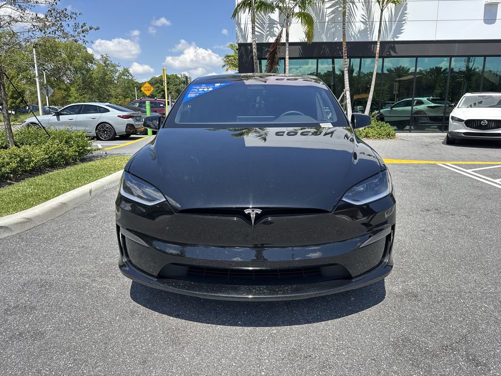 Used 2024 Tesla Model X image 9