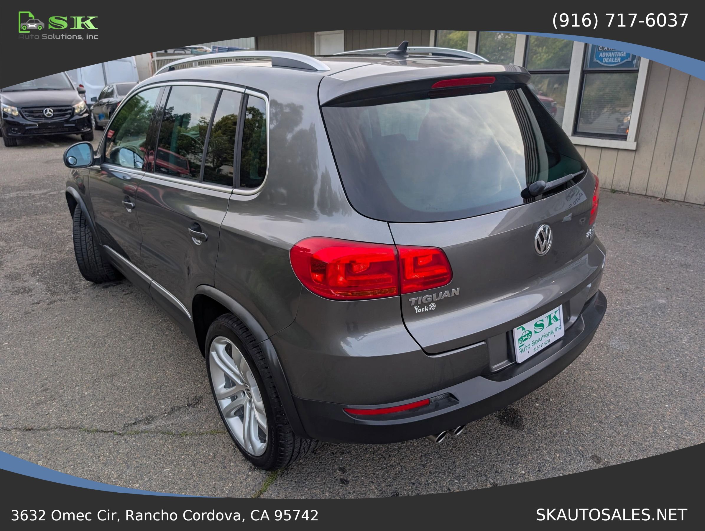 Used 2013 Volkswagen Tiguan SEL AWD/4WD image 11
