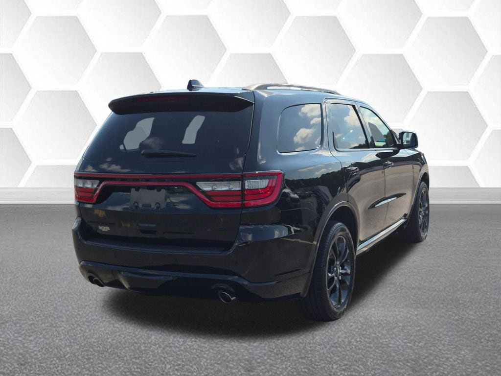 Certified 2025 Dodge Durango GT AWD/4WD image 3