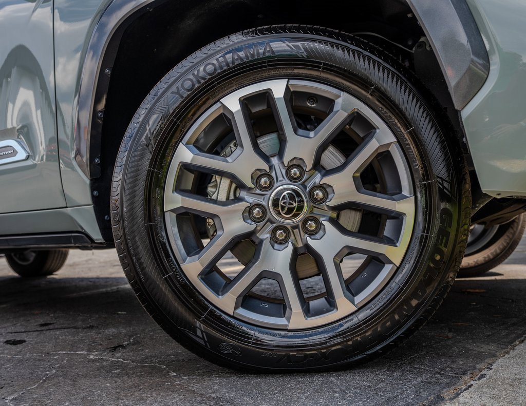 Used 2024 Toyota Tundra 1794 Edition image 32