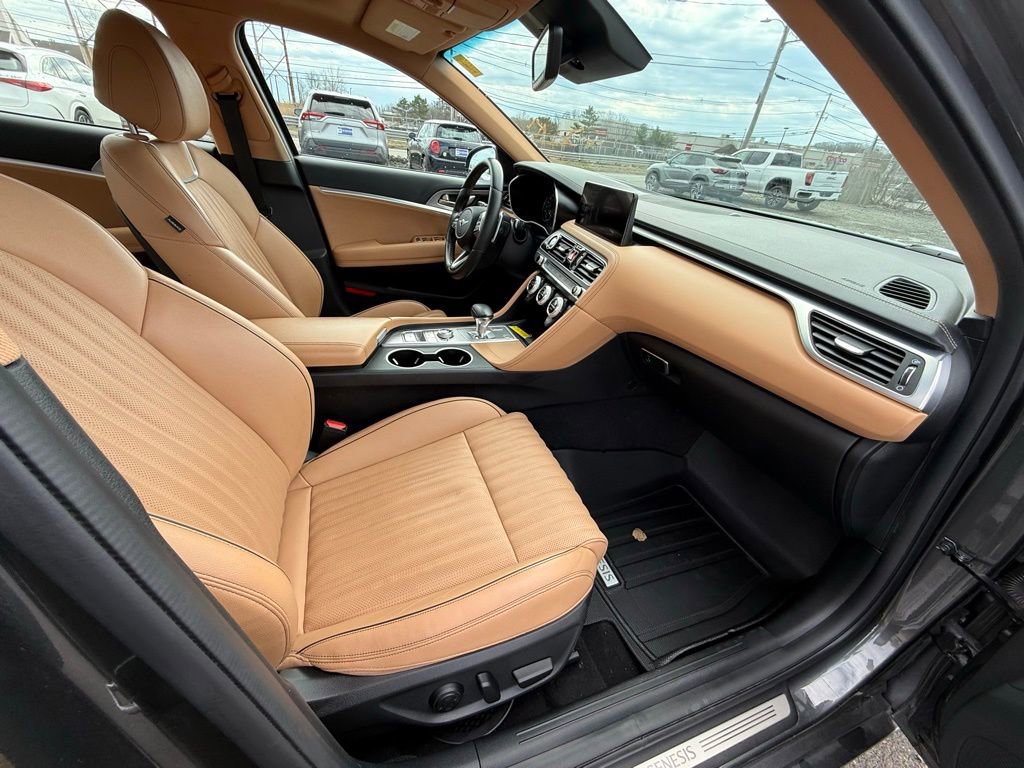 Used 2022 Genesis G70 2.0T w/ Prestige Package image 19