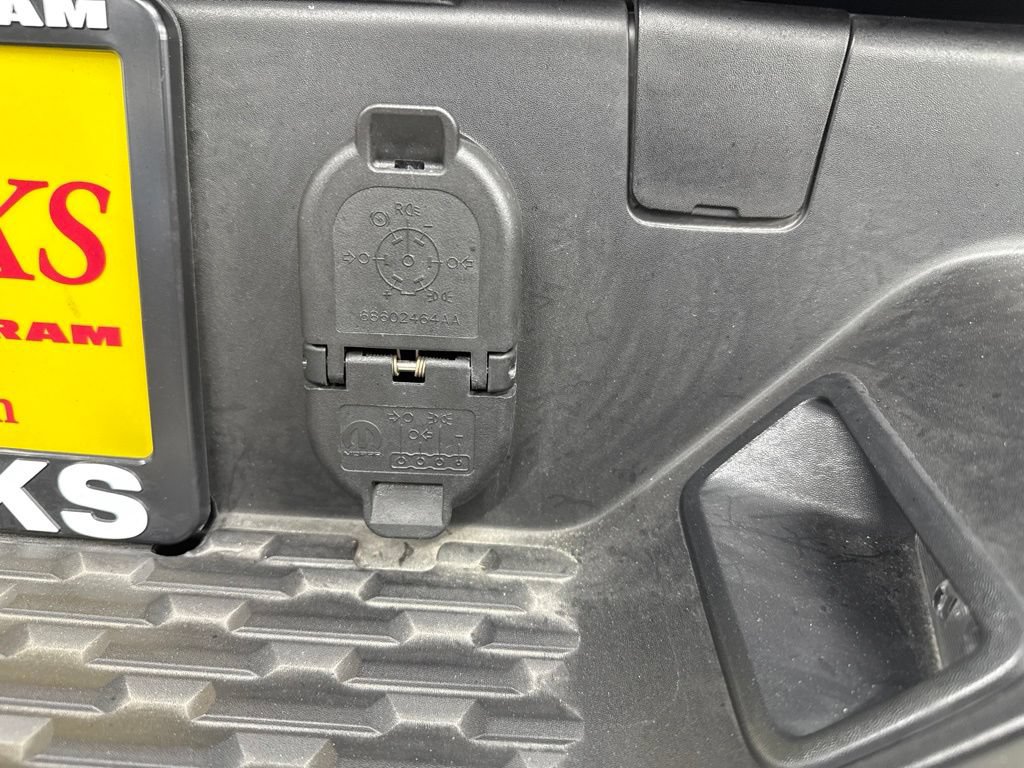 Used 2026 RAM 1500 Tungsten w/ Trailer Tow Group AWD/4WD image 7