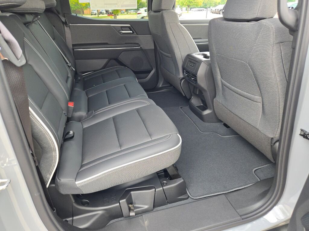 New 2026 GMC Sierra EV Elevation w/ Premium Package image 21