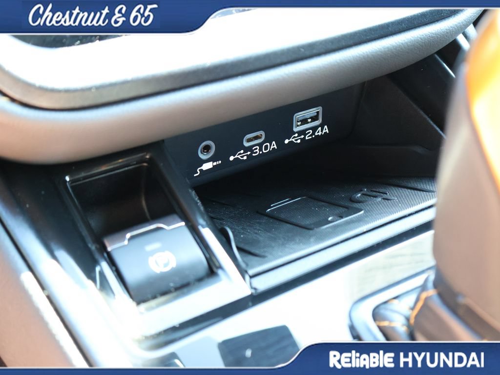 Used 2025 Subaru Outback Wilderness AWD/4WD image 39