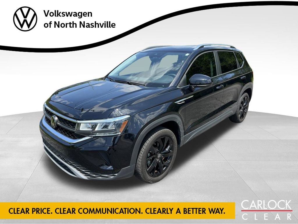 Certified 2023 Volkswagen Taos SE w/ Panoramic Sunroof Package