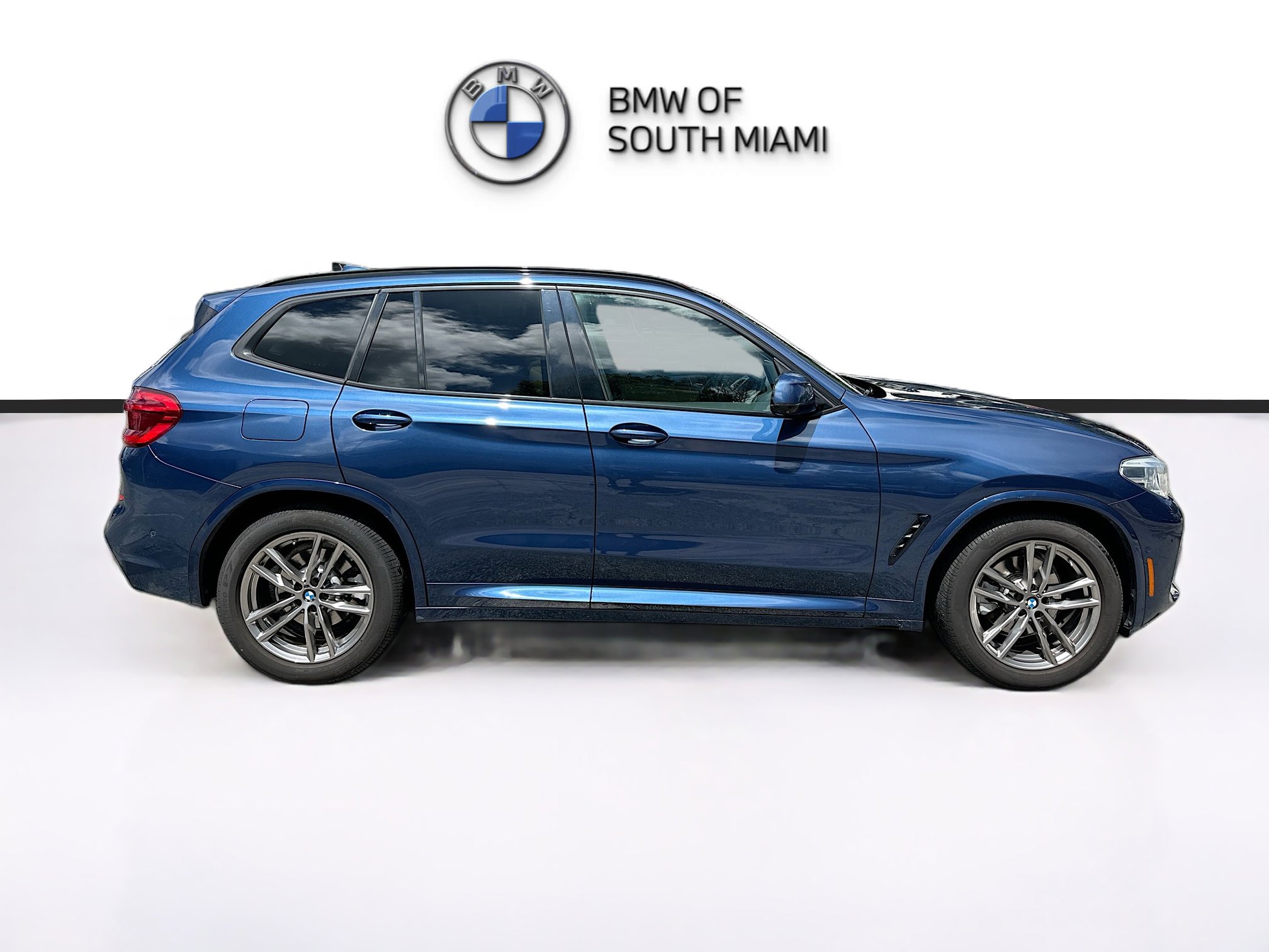 Used 2021 BMW X3 sDrive30i w/ Executive Package image 8