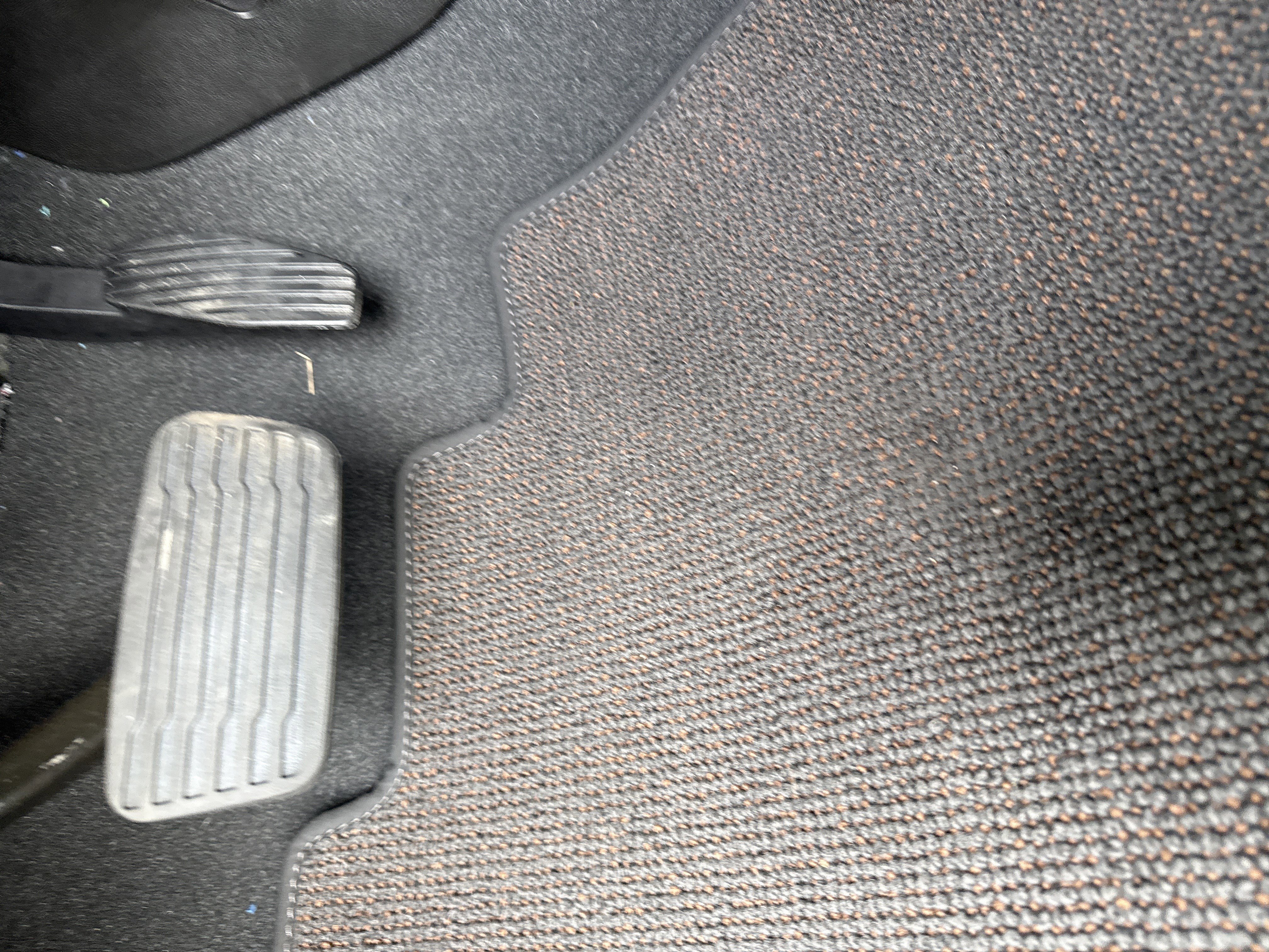 Certified 2025 Chevrolet Silverado 1500 High Country w/ Technology Package image 17