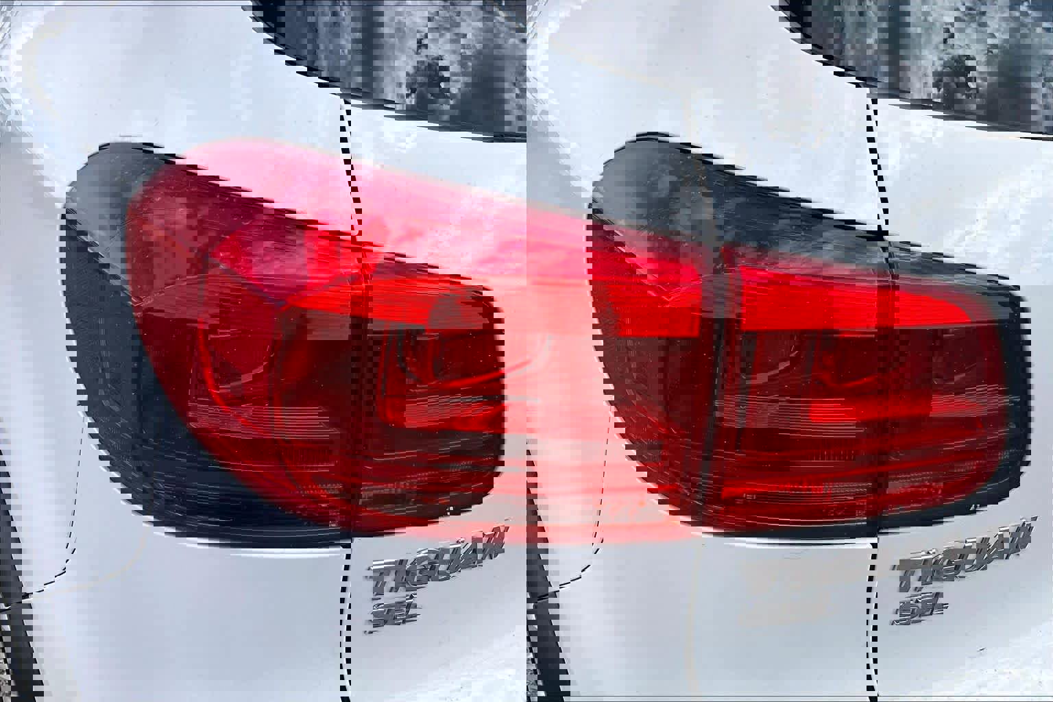 Used 2016 Volkswagen Tiguan SEL image 29