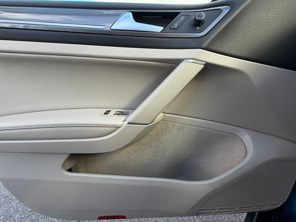 Used 2017 Volkswagen Golf Alltrack SE image 30