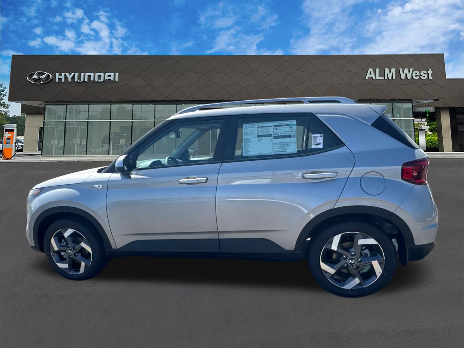 New 2026 Hyundai Venue SEL FWD image 9