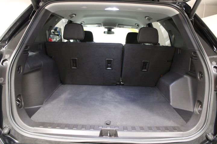Used 2024 Chevrolet Equinox LT image 12