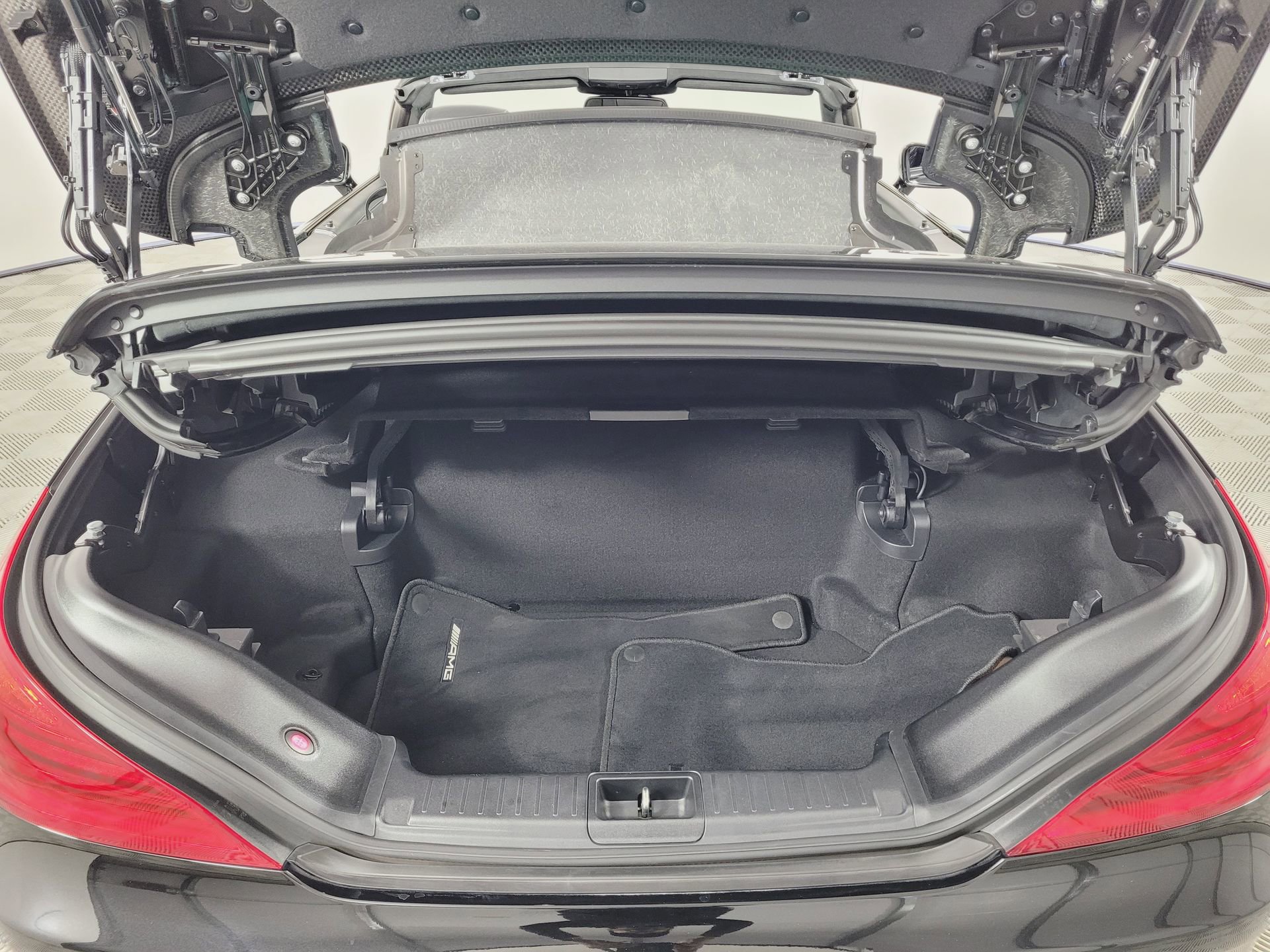 Used 2019 Mercedes-Benz SL 63 AMG SL 63 AMG image 15