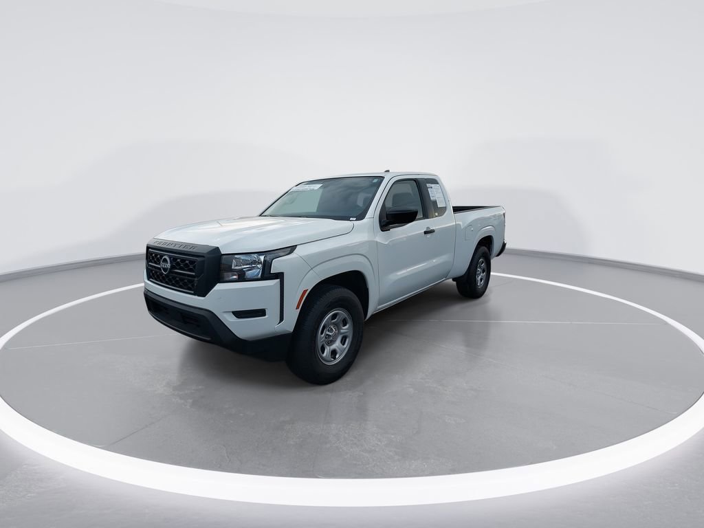 Used 2024 Nissan Frontier S w/ S Utility Package RWD image 4